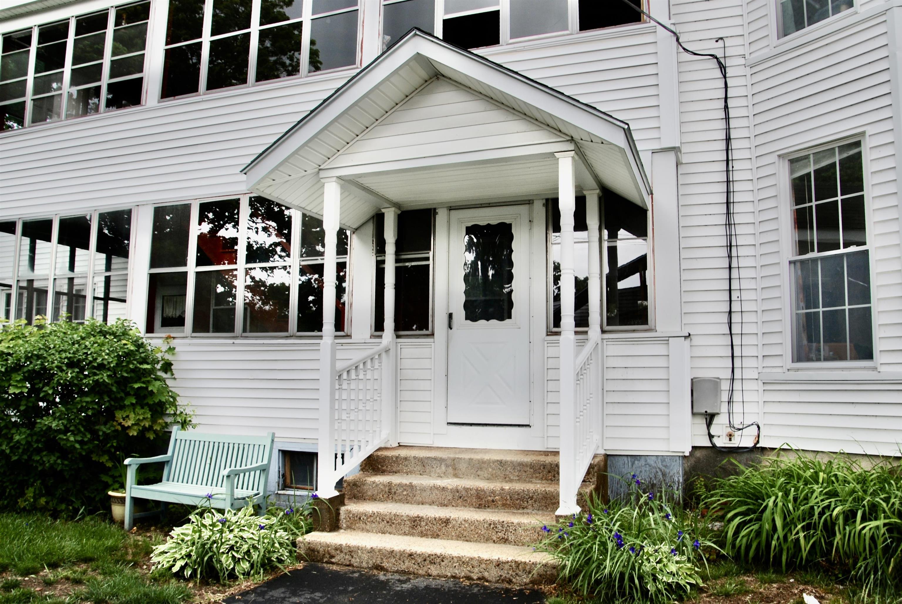21 Union Street, Unit 2 Concord, NH 03301 - Photo 2 of 18