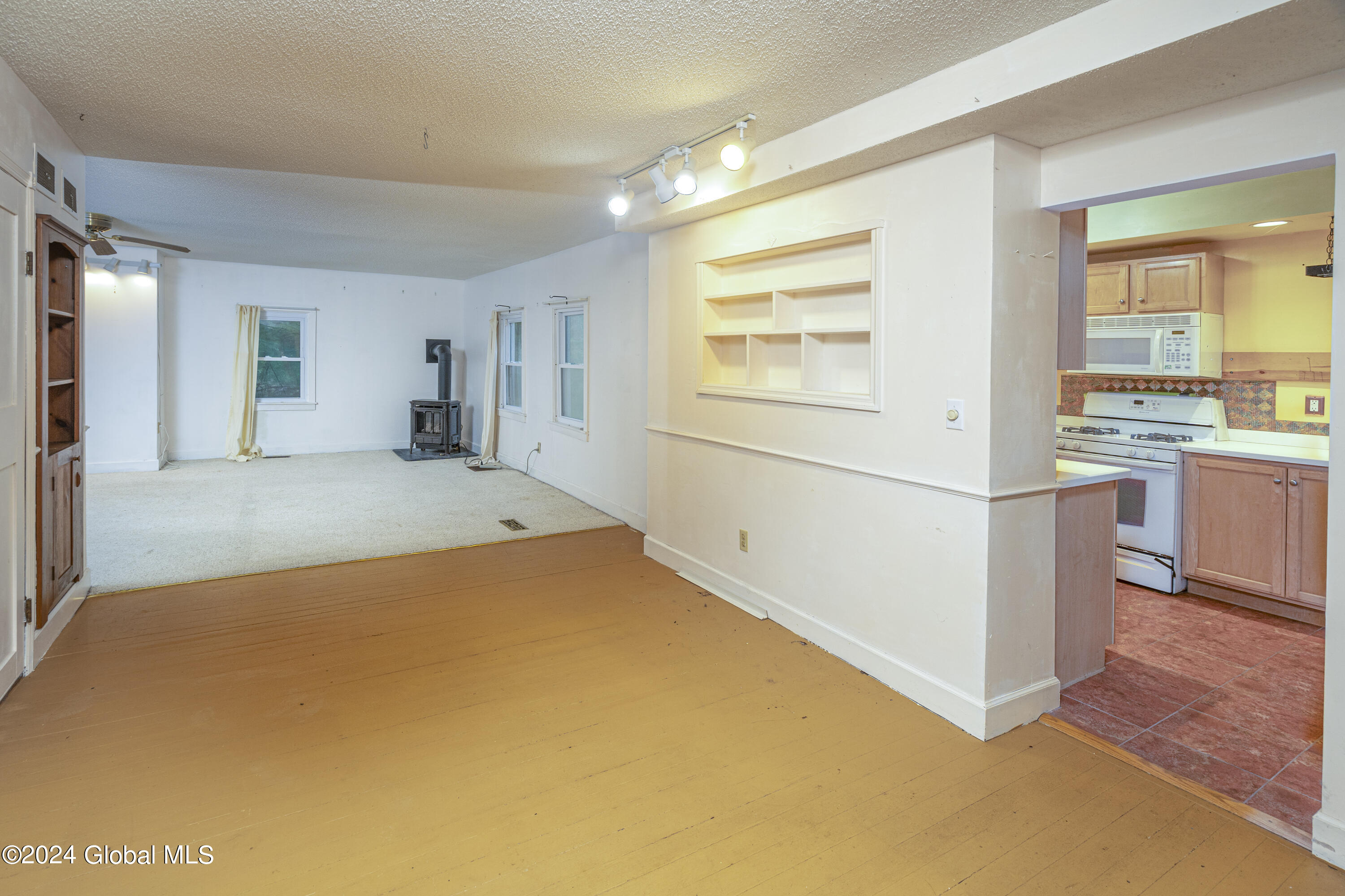 693 County Rte 49 Salem, NY 12865 - Photo 15 of 40 ADKPhoto-DSC05797
