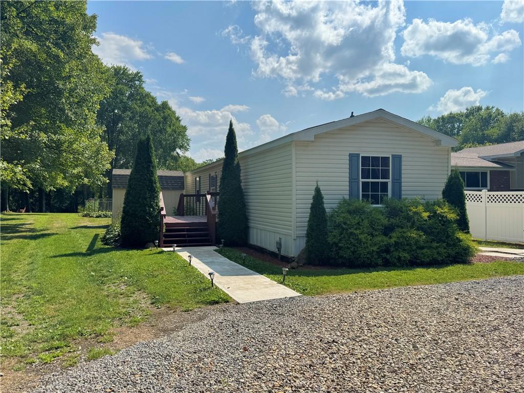 2588 Frew Mill Road New Castle, PA 16101 - Photo 1 of 24 Gallery Image 1