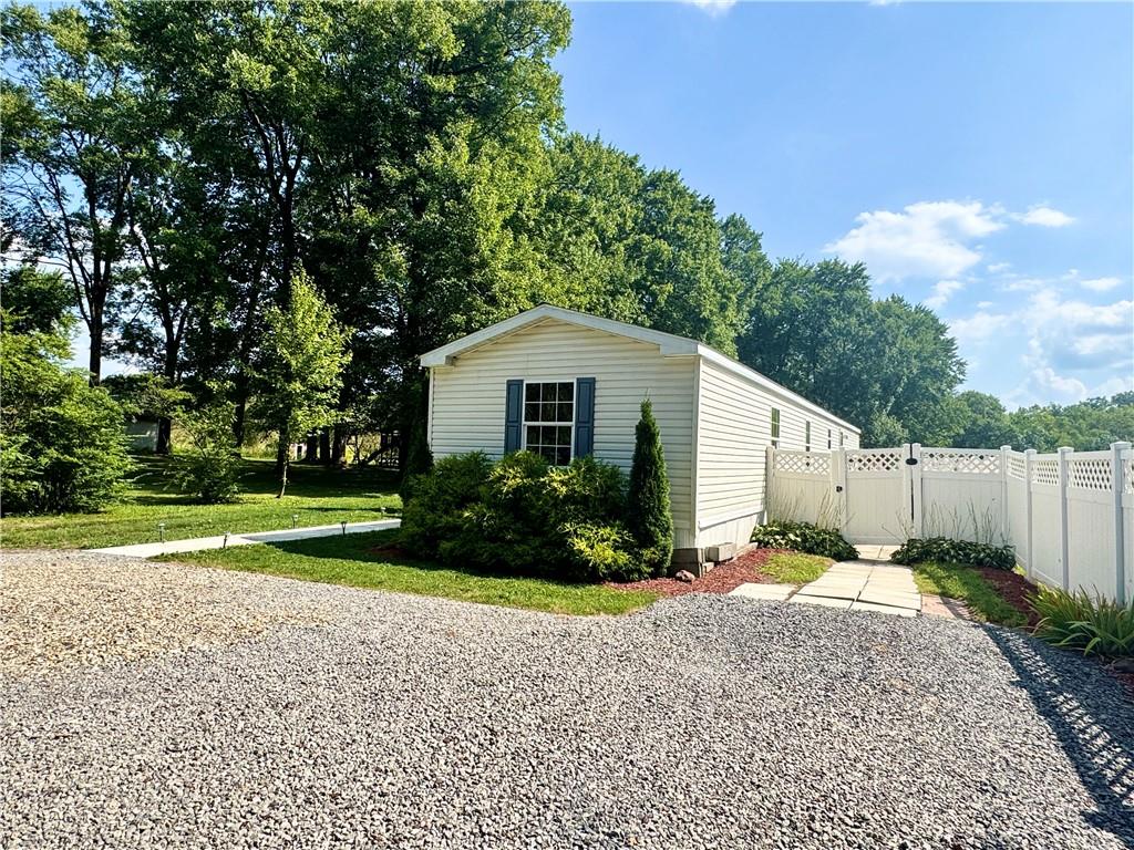 2588 Frew Mill Road New Castle, PA 16101 - Photo 2 of 24 Gallery Image 2