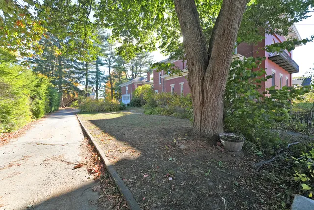 $1,368,000 | 11 Lincoln Street, Brunswick, ME 04011