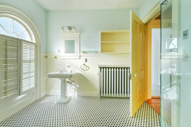 $1,368,000 | 11 Lincoln Street, Brunswick, ME 04011