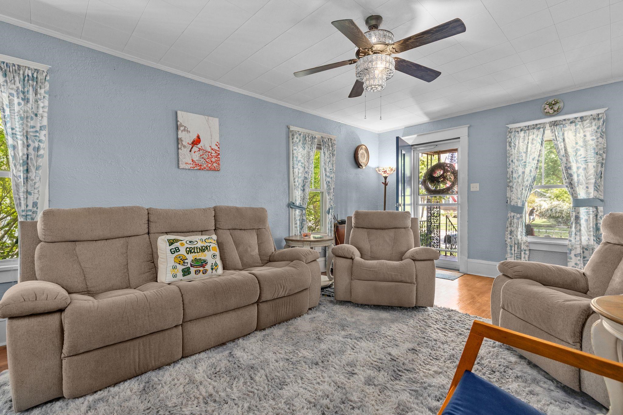 707 East Brewster Street Appleton, WI 54911 - Photo 13 of 39