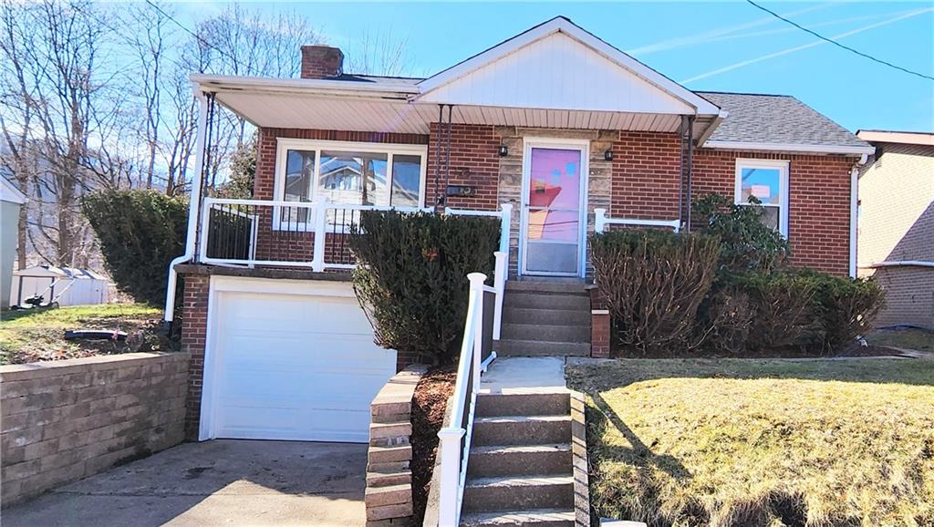 125 Center Street Springdale, PA 15144 - Photo 1 of 18 Gallery Image 1