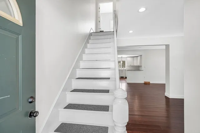 $2,700 | 12 Broadway Street, Unit 12, Westford, MA 01886