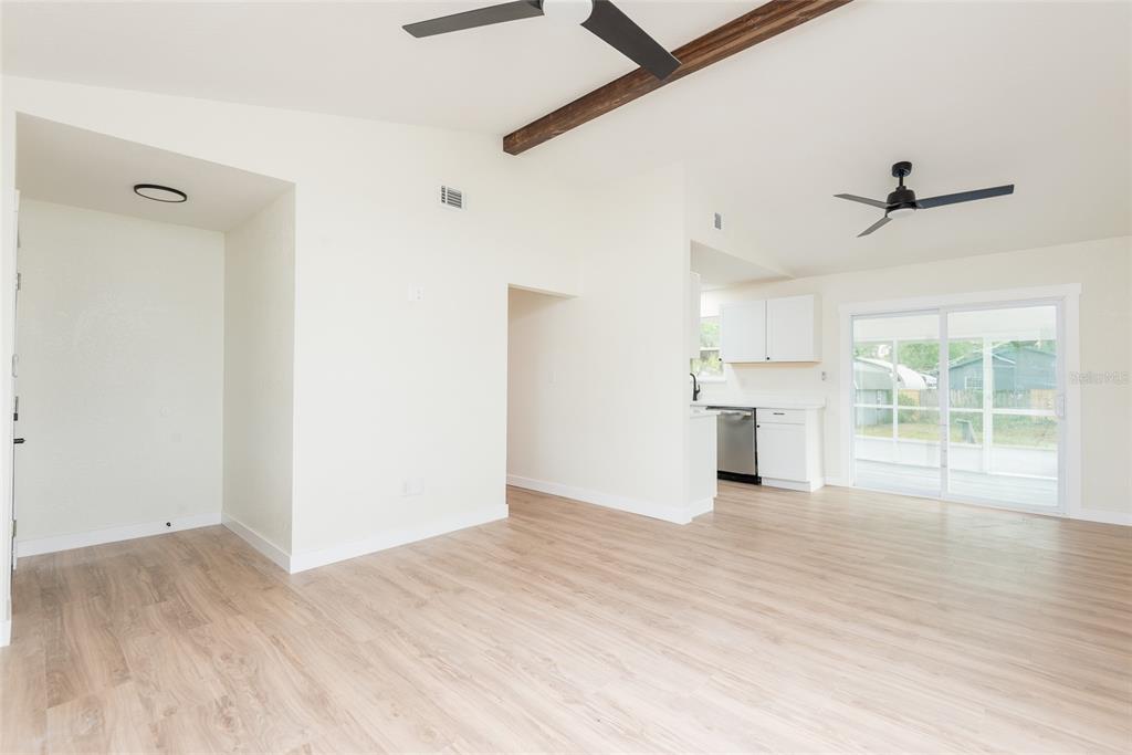 8812 Dyer Road Riverview, FL 33578 - Photo 6 of 34 Gallery Image 6