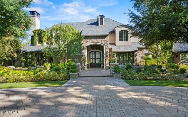 $12,995,000 | 2205 East Colter Street, Phoenix, AZ 85016