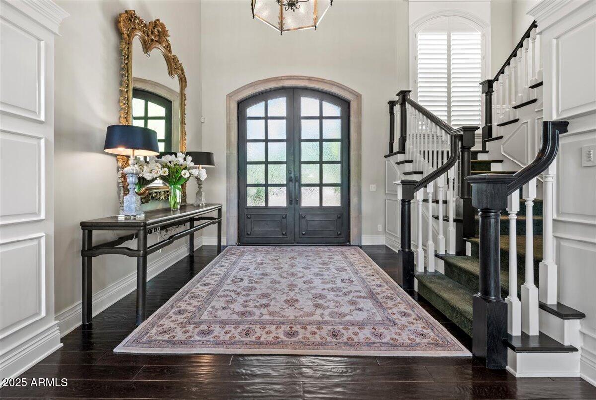 2205 East Colter Street Phoenix, AZ 85016 - Photo 7 of 59 Grand Foyer