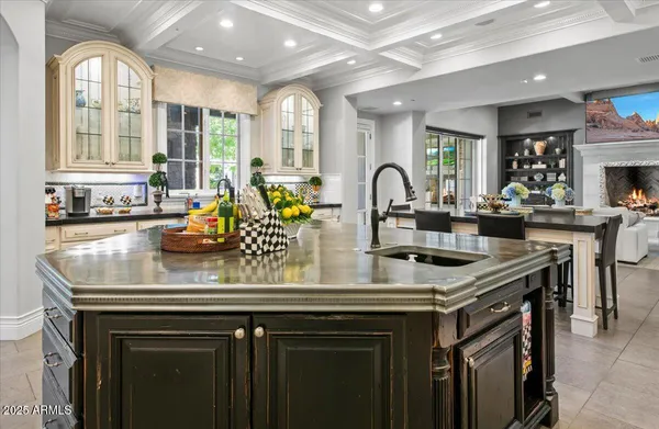 $12,435,000 | 2205 East Colter Street, Phoenix, AZ 85016