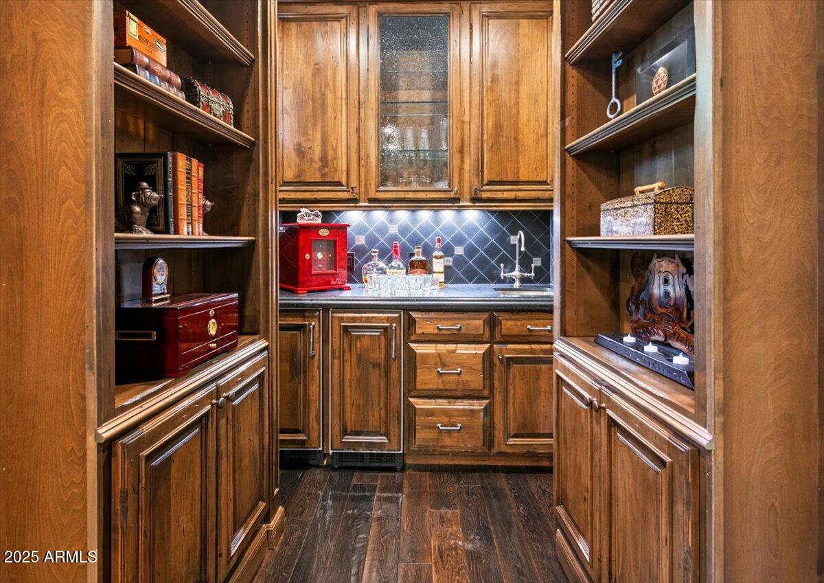 2205 East Colter Street Phoenix, AZ 85016 - Photo 29 of 59 a kitchen with stainless steel appliances a stove and a refrigerator
