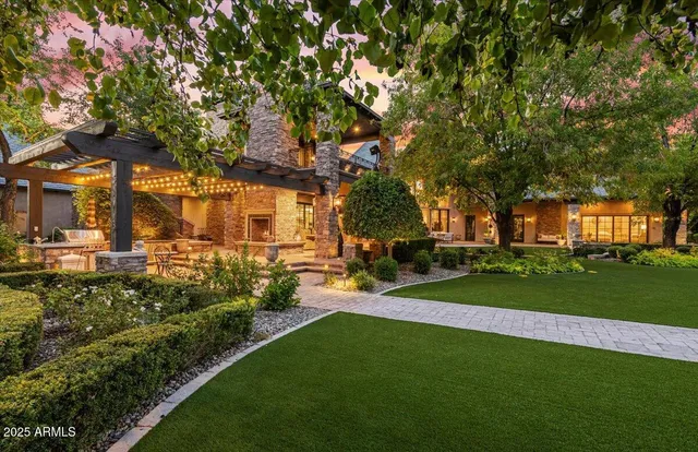 $12,995,000 | 2205 East Colter Street, Phoenix, AZ 85016