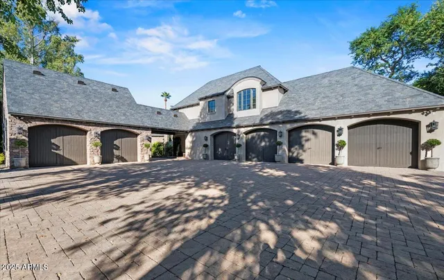 $12,995,000 | 2205 East Colter Street, Phoenix, AZ 85016