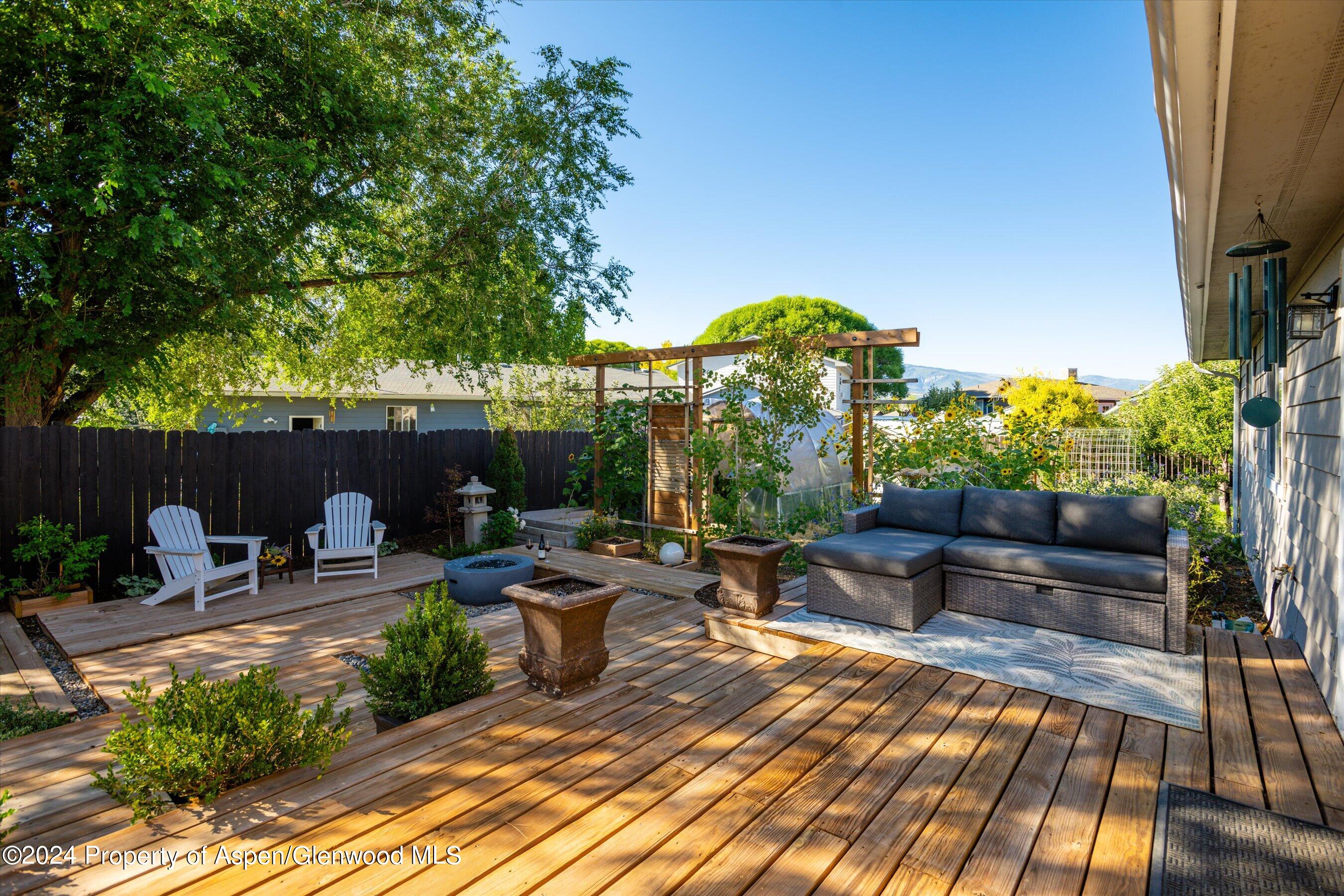 2440 Ute Avenue Rifle, CO 81650 - Photo 20 of 53 Multi Level Decking