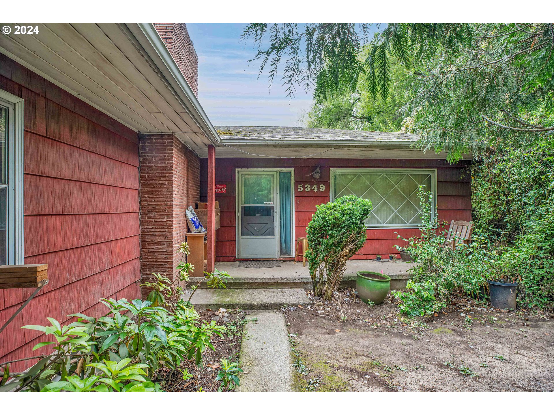 5349 Southeast Jenne Road Portland, OR 97236 - Photo 2 of 10 a view front of house with outdoor space