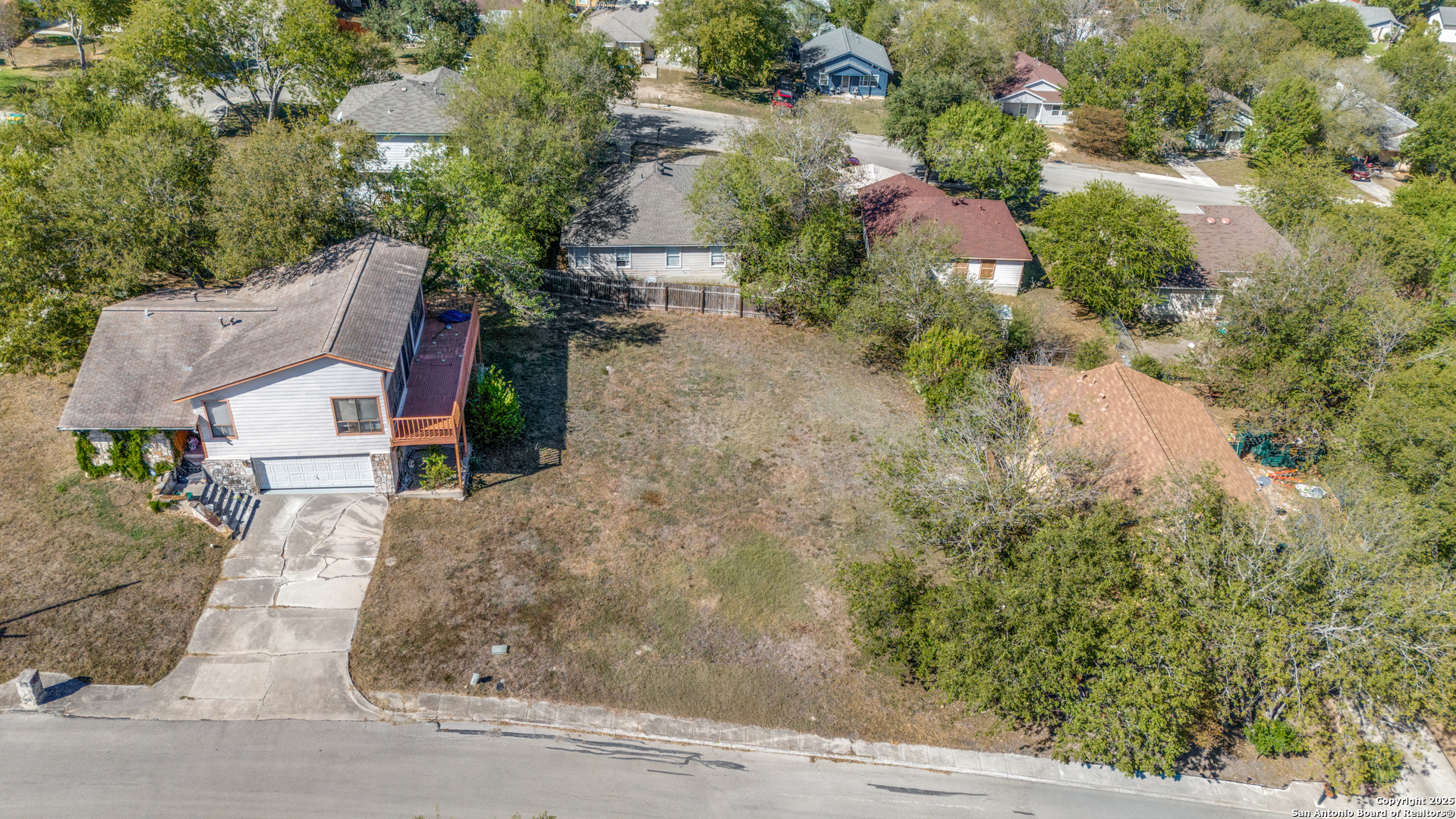 8907 Drowsey Lane Converse, TX 78109 - Photo 3 of 5