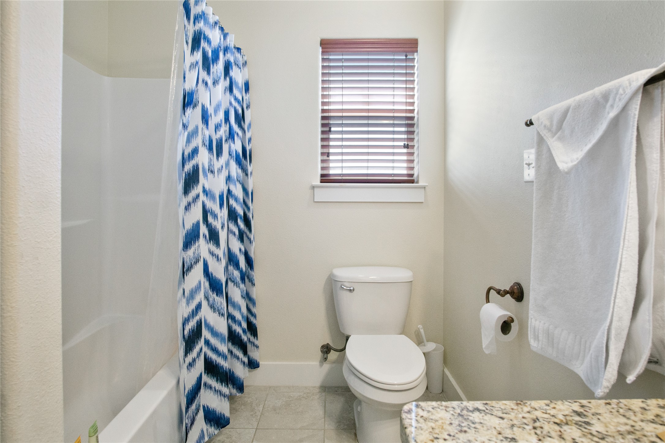 988 Gulf Road Crystal Beach, TX 77650 - Photo 18 of 36