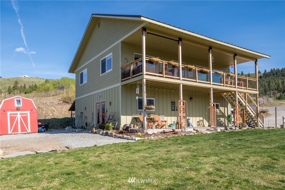 5390 Whispering Ridge Drive Wenatchee, WA 98801 - Photo 19 of 25 Gallery Image 19