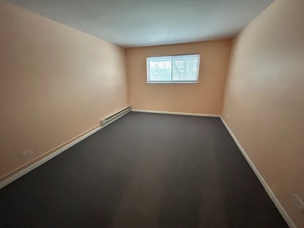 $1,400 | 1845 White Chappel Drive, Unit 2A, Mount Prospect, IL 60056