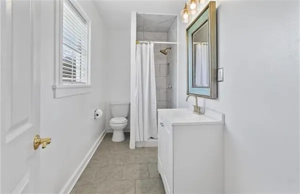 $2,200 | 225 Magnolia Street, Mandeville, LA 70448