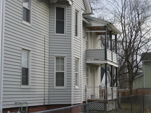 117 Lebanon Street Springfield, MA 01109 - Photo 2 of 3 Gallery Image 2