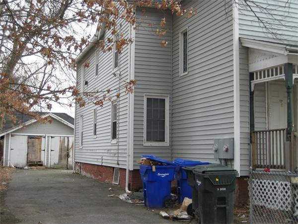117 Lebanon Street Springfield, MA 01109 - Photo 3 of 3 Gallery Image 3