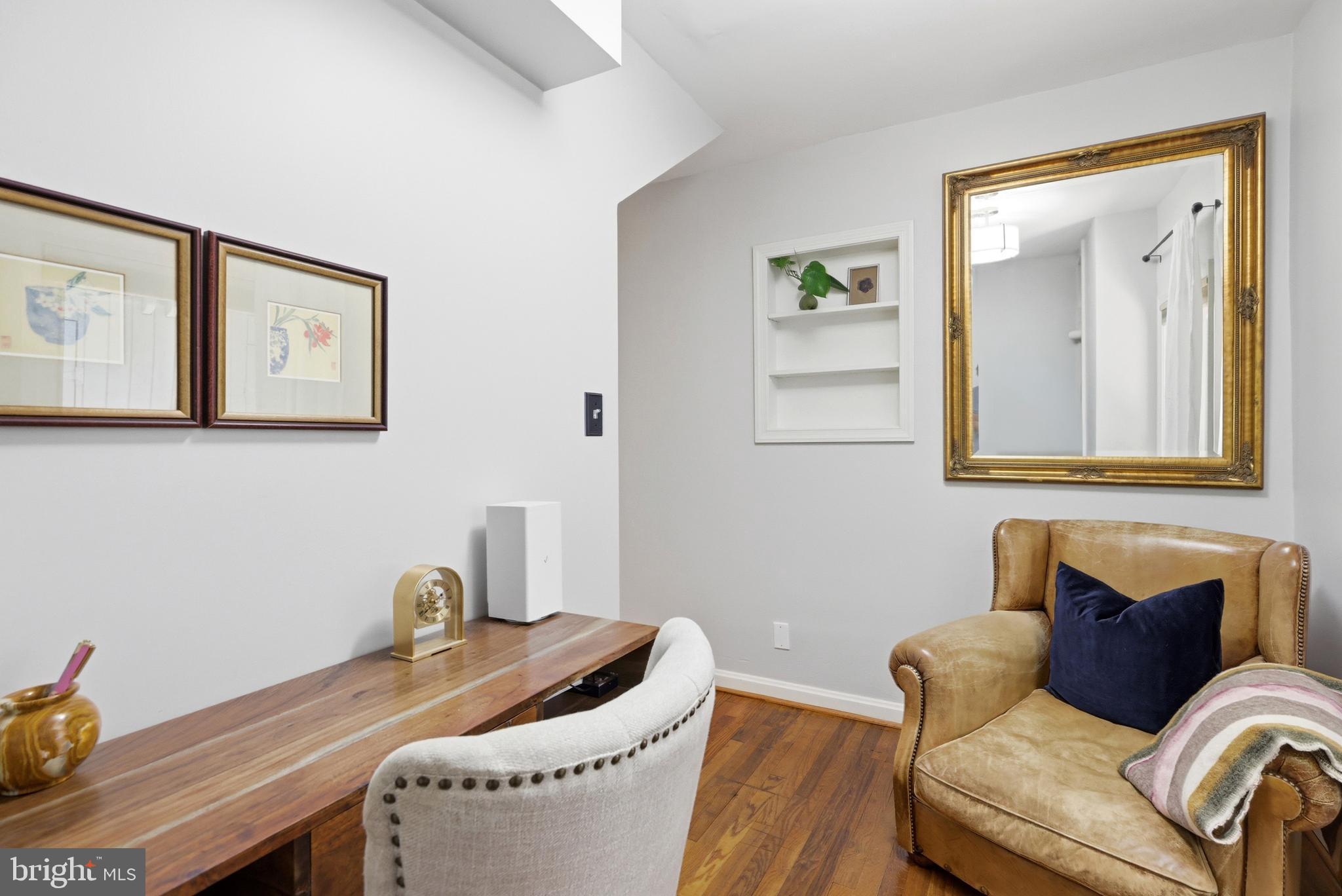 1724 Robinhood Road Annapolis, MD 21401 - Photo 16 of 73 Great space, office nook