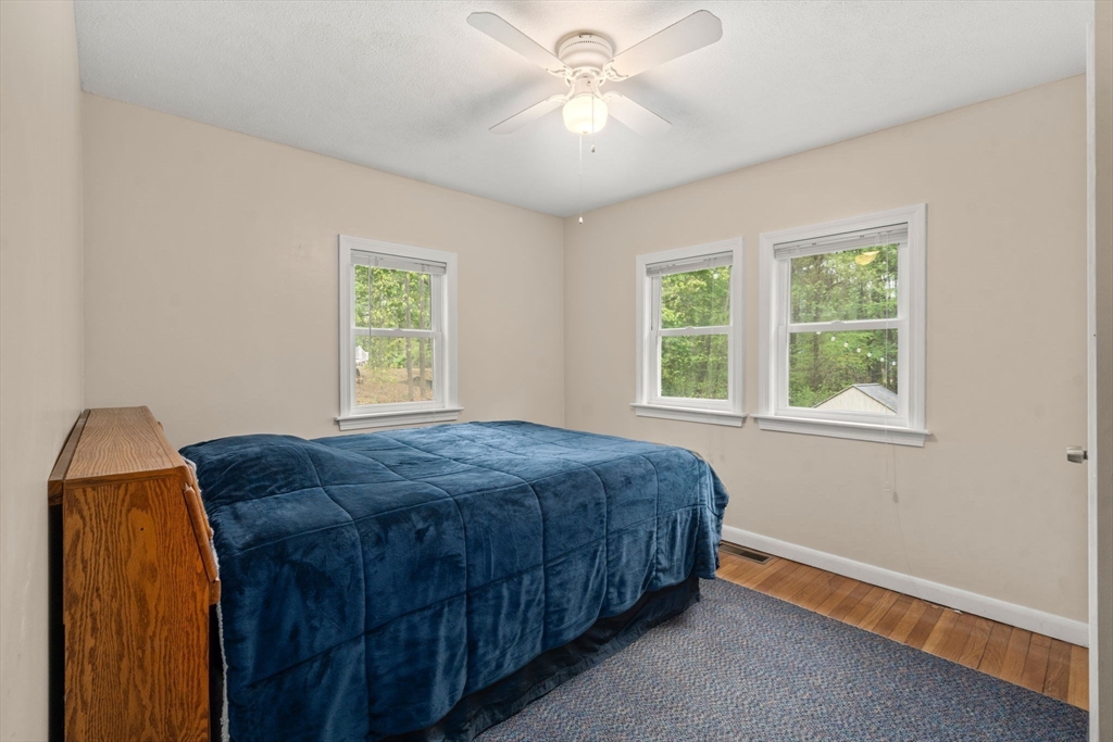 30 Stonebridge Road Wayland, MA 01778 - Photo 11 of 33