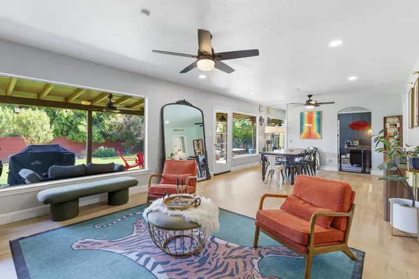 $585,000 | 4934 North Del Mar Avenue, Fresno, CA 93704