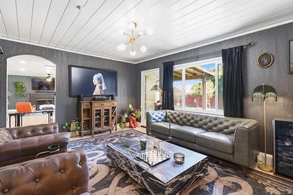 $585,000 | 4934 North Del Mar Avenue, Fresno, CA 93704