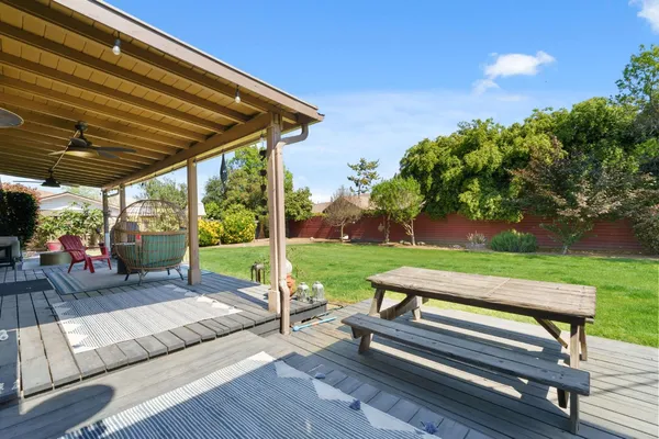 $585,000 | 4934 North Del Mar Avenue, Fresno, CA 93704