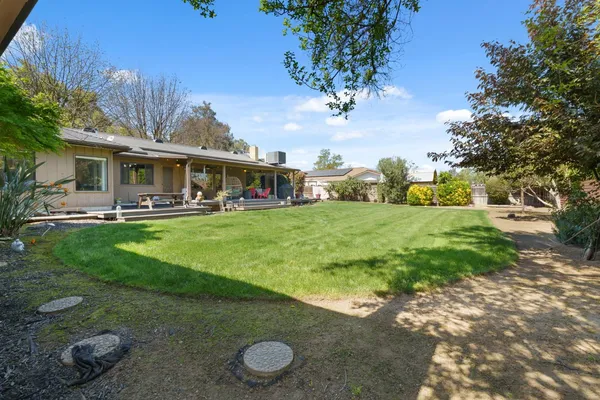 $585,000 | 4934 North Del Mar Avenue, Fresno, CA 93704