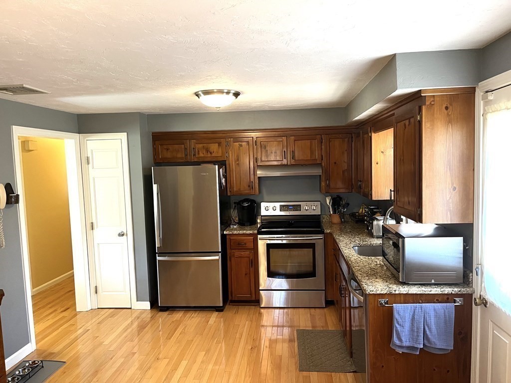 55 Jones Road Hopedale, MA 01747 - Photo 3 of 22 Gallery Image 3