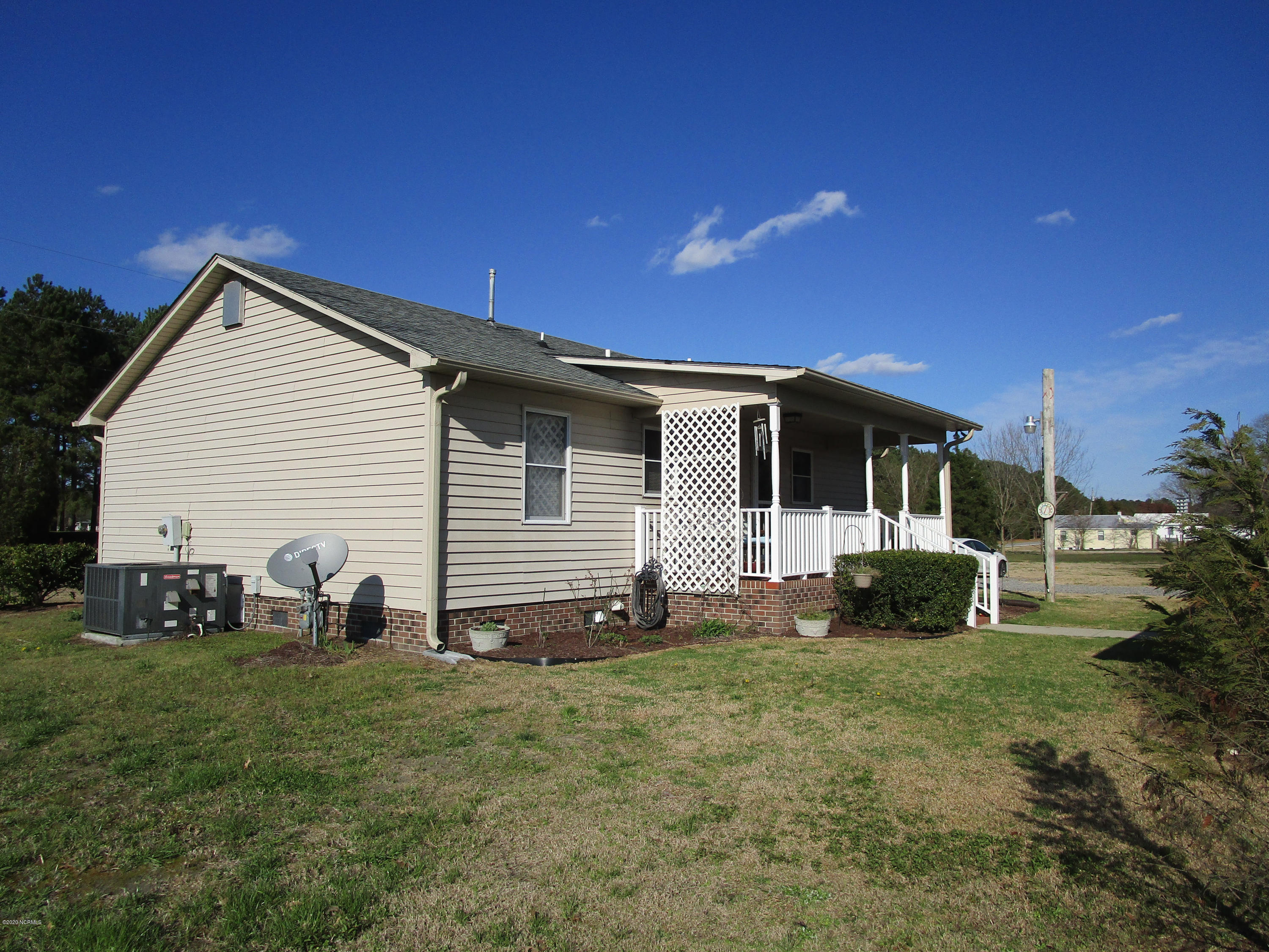 3854 Mobleys Bridge Road Grimesland, NC 27837 - Photo 13 of 15 Back Porch