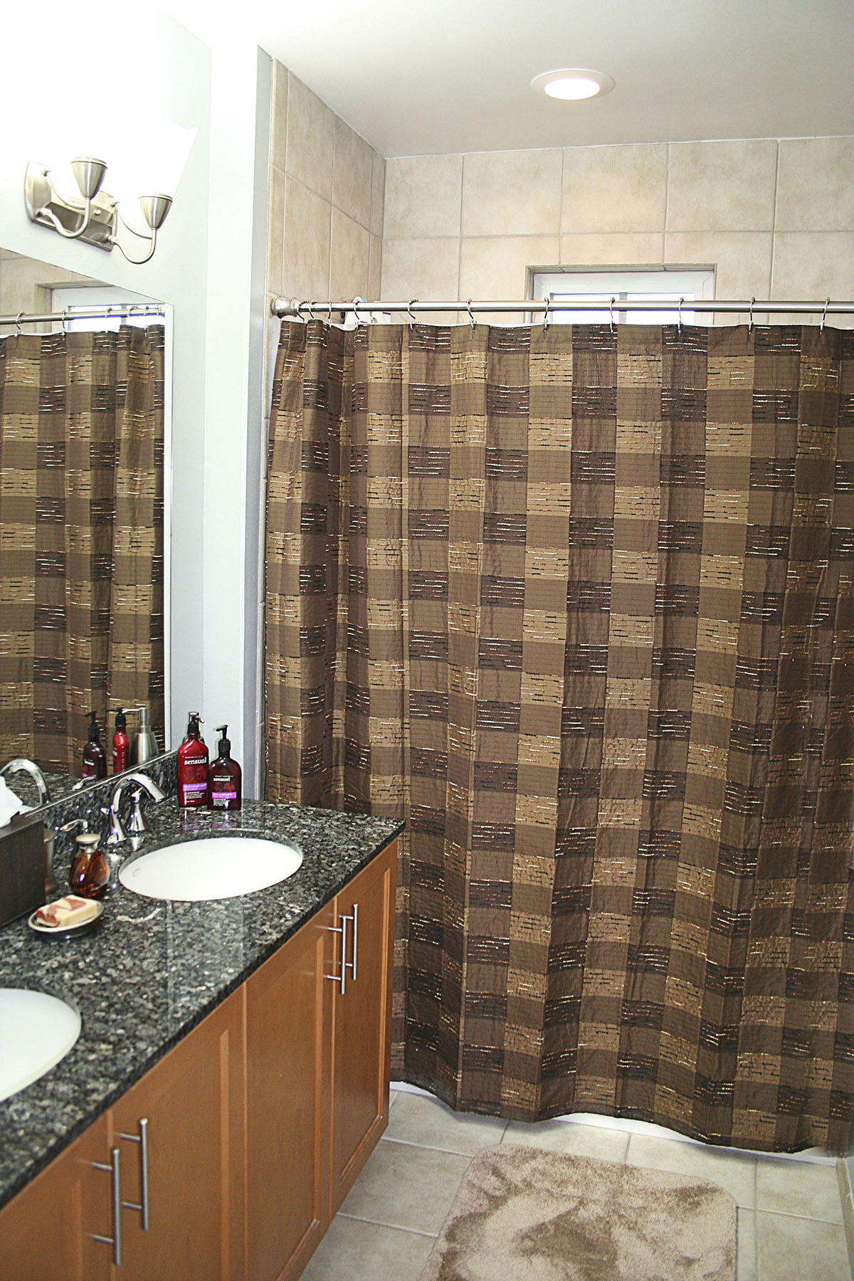 1580 Island Cove Road, Unit 1 Fort Pierce, FL 34949 - Photo 15 of 25 Master Bathroom