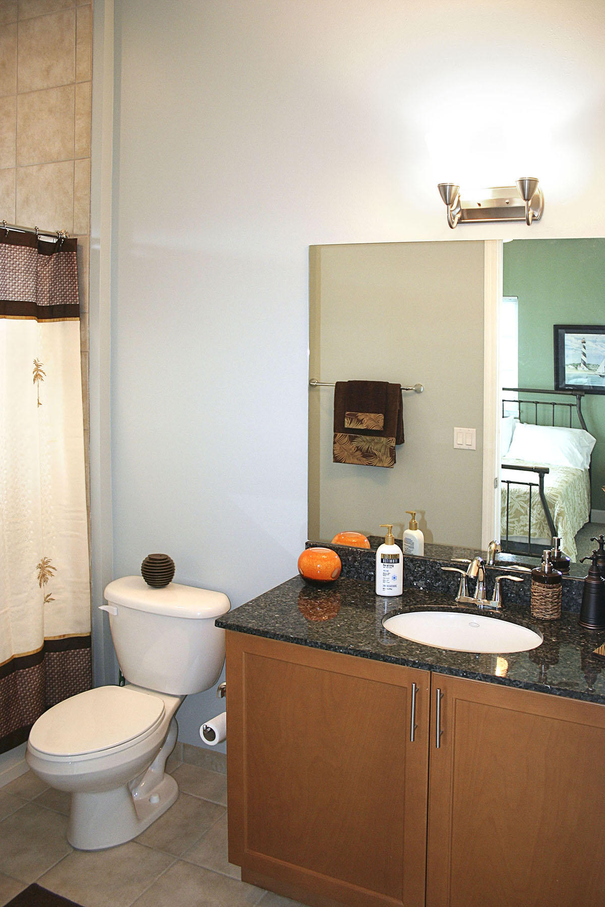 1580 Island Cove Road, Unit 1 Fort Pierce, FL 34949 - Photo 18 of 25 Guest Bedroom 1 Bath