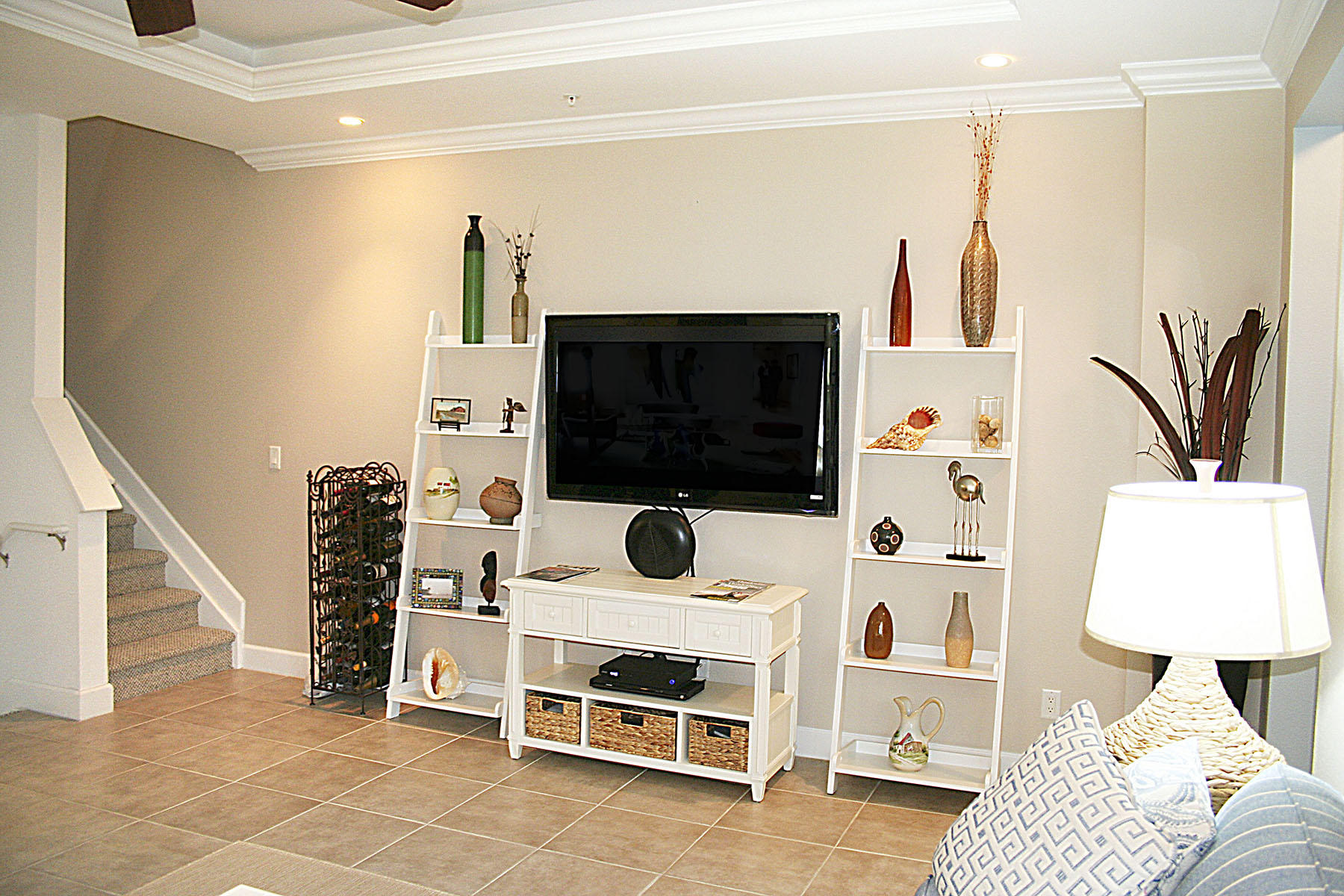 1580 Island Cove Road, Unit 1 Fort Pierce, FL 34949 - Photo 9 of 25 Living Room