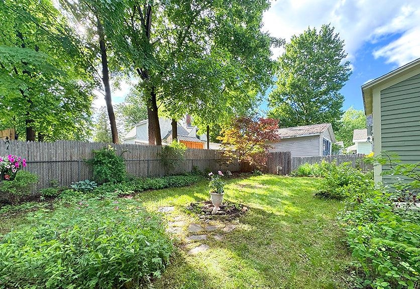 21 Hancock Street Keene, NH 03431 - Photo 30 of 32