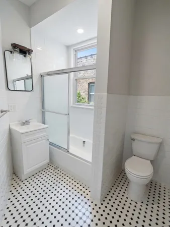 $2,950 | 27 48th Street, Unit 2, Weehawken, NJ 07086