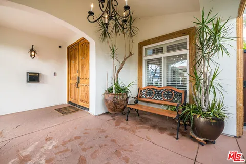 a view of a entryway