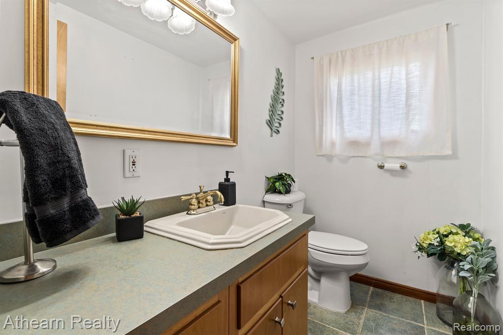 5200 North Luce Road Alma, MI 48801 - Photo 31 of 36 Gallery Image 31