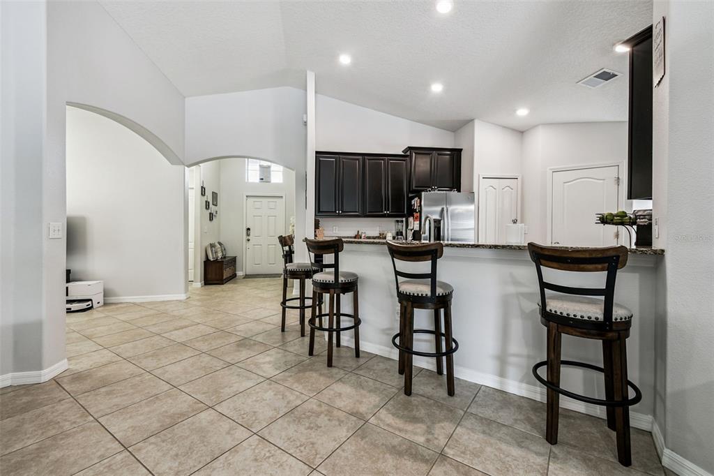 8439 Hunters Fork Loop Ruskin, FL 33573 - Photo 23 of 74