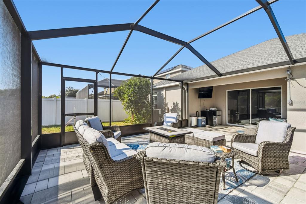 8439 Hunters Fork Loop Ruskin, FL 33573 - Photo 47 of 74