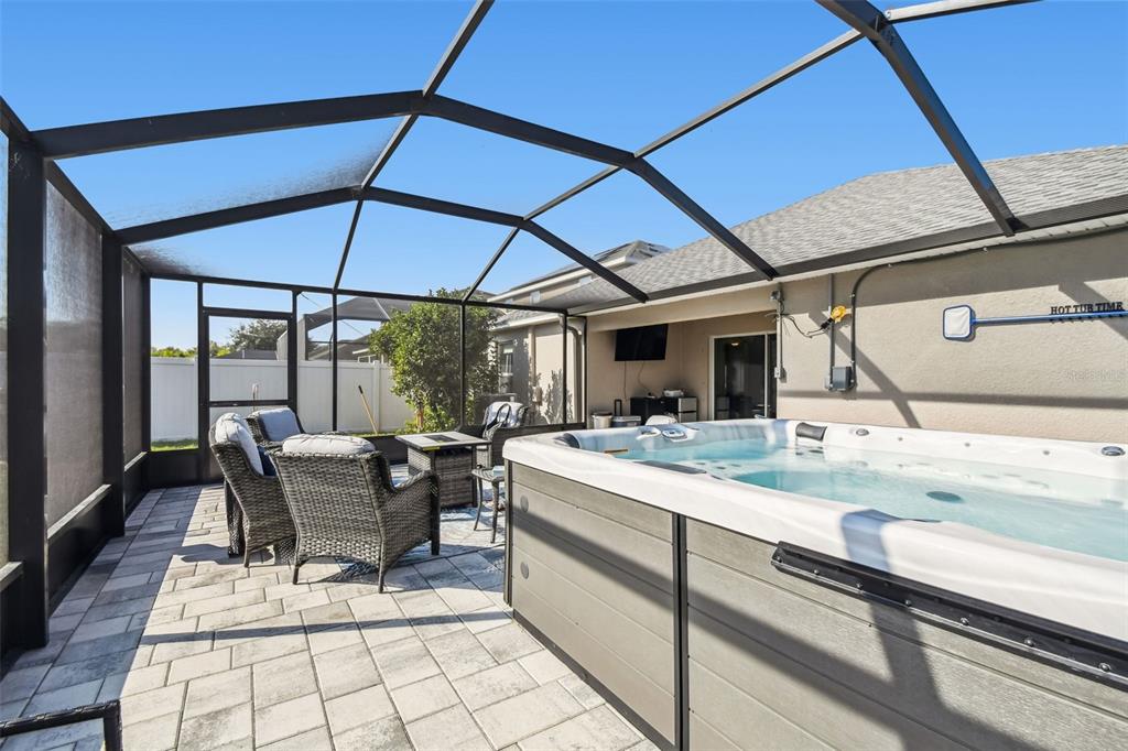 8439 Hunters Fork Loop Ruskin, FL 33573 - Photo 48 of 74