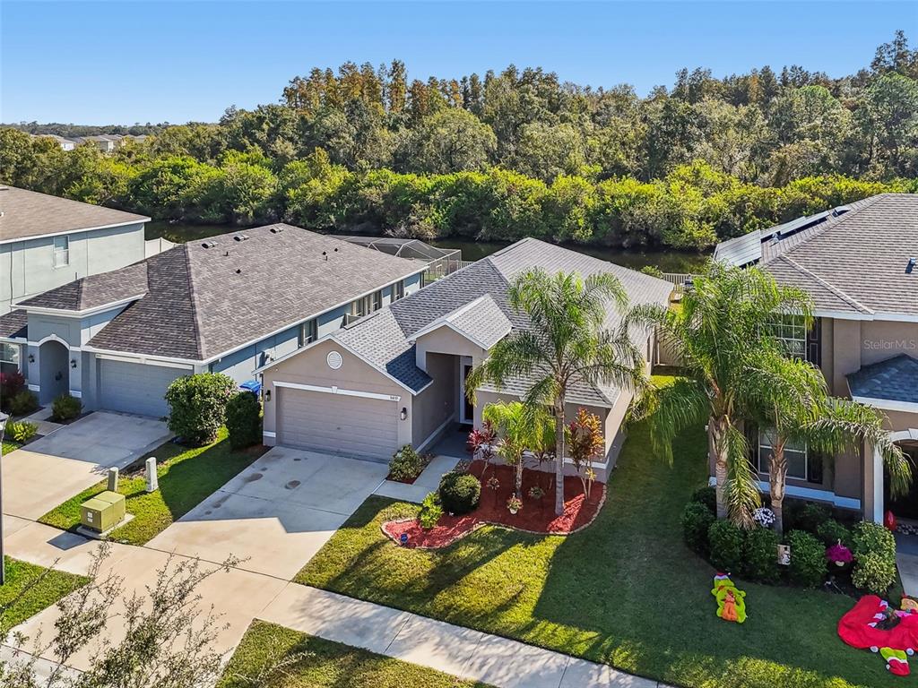 8439 Hunters Fork Loop Ruskin, FL 33573 - Photo 58 of 74