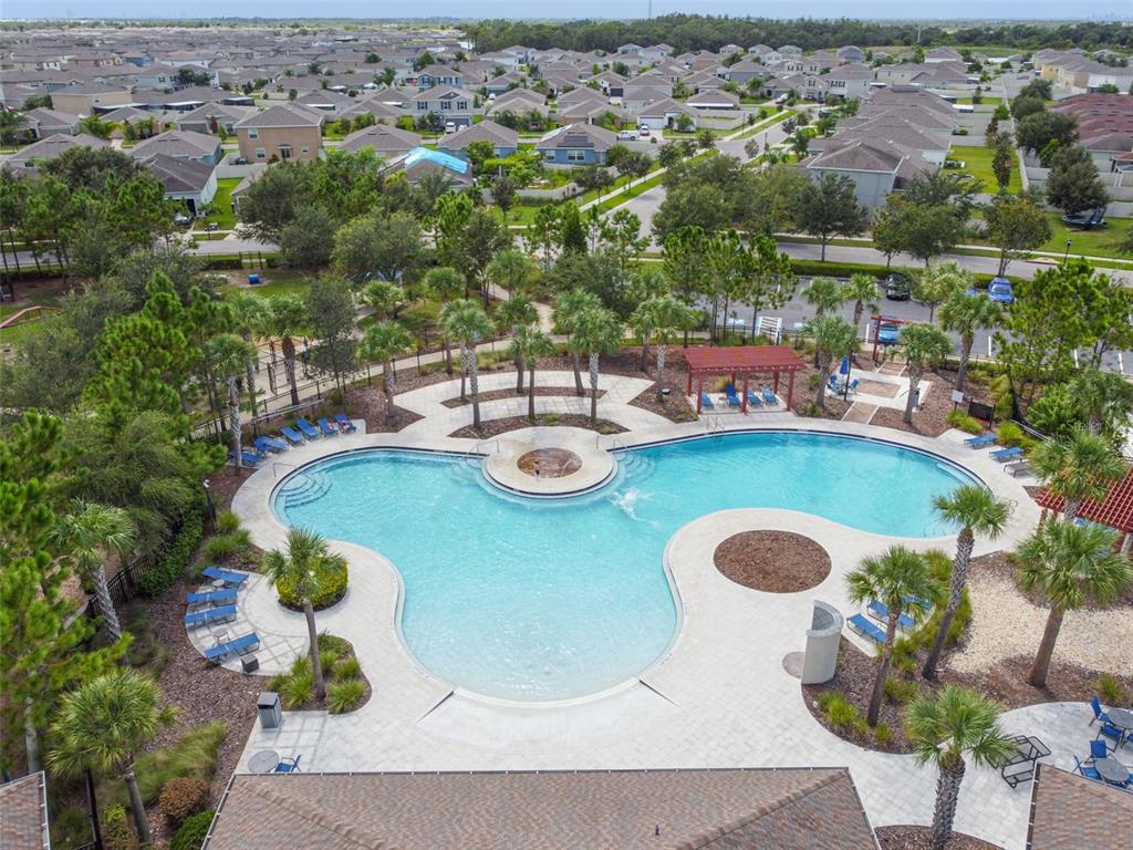 8439 Hunters Fork Loop Ruskin, FL 33573 - Photo 69 of 74 an aerial view of a house with outdoor space