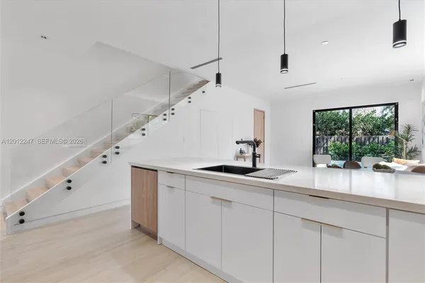 $8,500 | 4715 North Miami Avenue, Unit 2, Miami, FL 33127