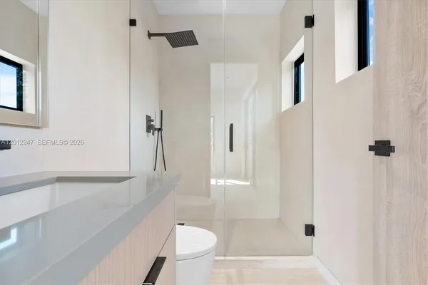 $8,500 | 4715 North Miami Avenue, Unit 2, Miami, FL 33127