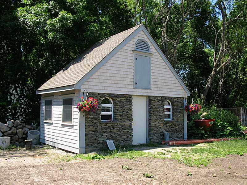 80 Stone Church Road Tiverton, RI 02878 - Photo 3 of 17 Storage.
