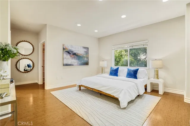 $1,290,000 | 11923 Darlington Avenue, Unit 302, Los Angeles, CA 90049