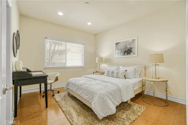 $1,290,000 | 11923 Darlington Avenue, Unit 302, Los Angeles, CA 90049